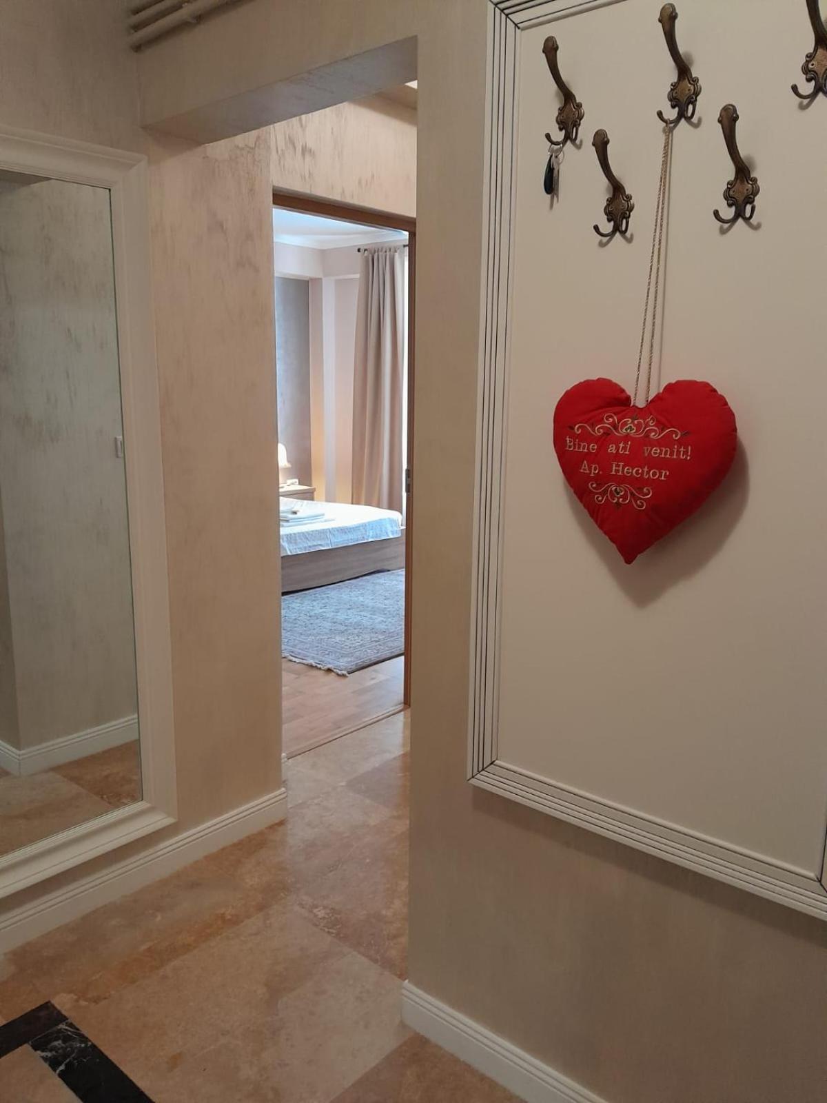 Appartamento Ap Hector Năvodari Esterno foto